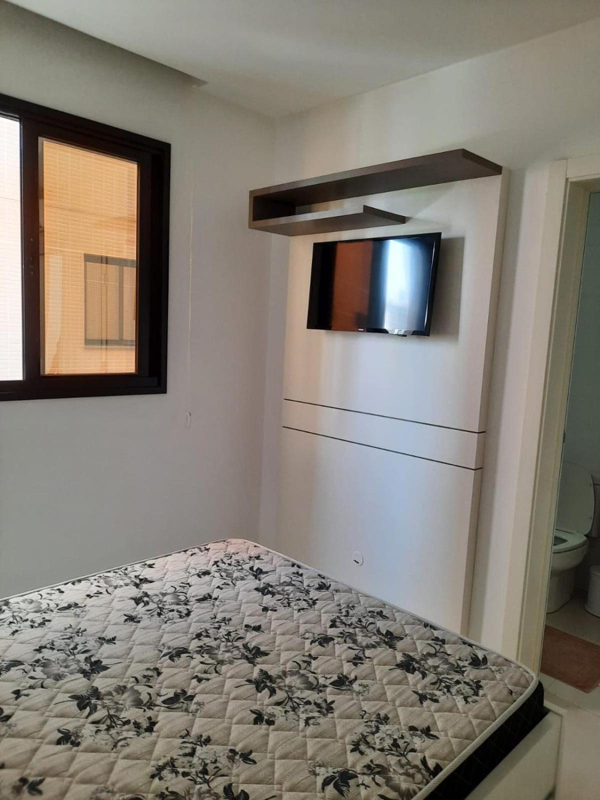 Apartamento Ate 6 Pessoas - 900m - 2 Garagens