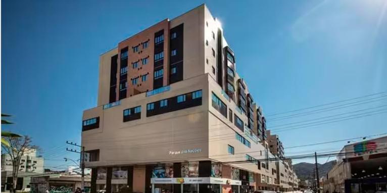 Ate 6 Pessoas - 900m - 2 Garagens Balneario Camboriu